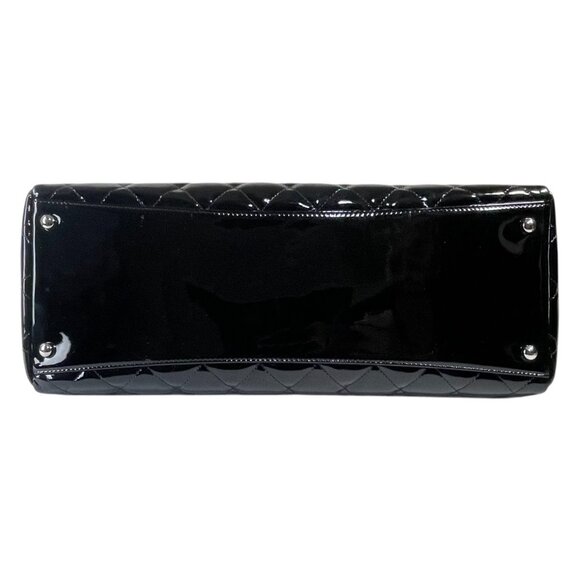 CHANEL Patent Quilted Leather Coco Shine Shopping Tote Large CC Chain Bag - Picture 10 of 16